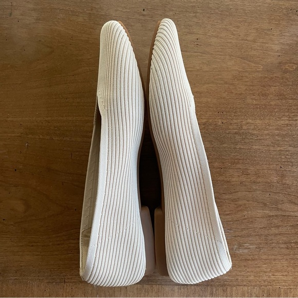 Vivaia Square Toe V-Cut Cream Ballet Flats Margo Office Workwear Neutral Capsule - Picture 3 of 12